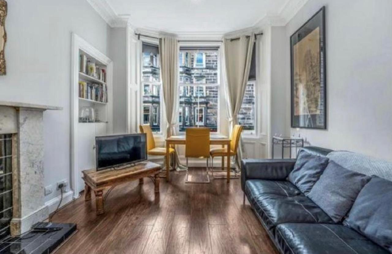 Spacious & Comfortable 3 Bedroom Apartment - Near City Centre - Free Parking Available - Sleeps Up To 5 Guests Edinburgh Exterior foto